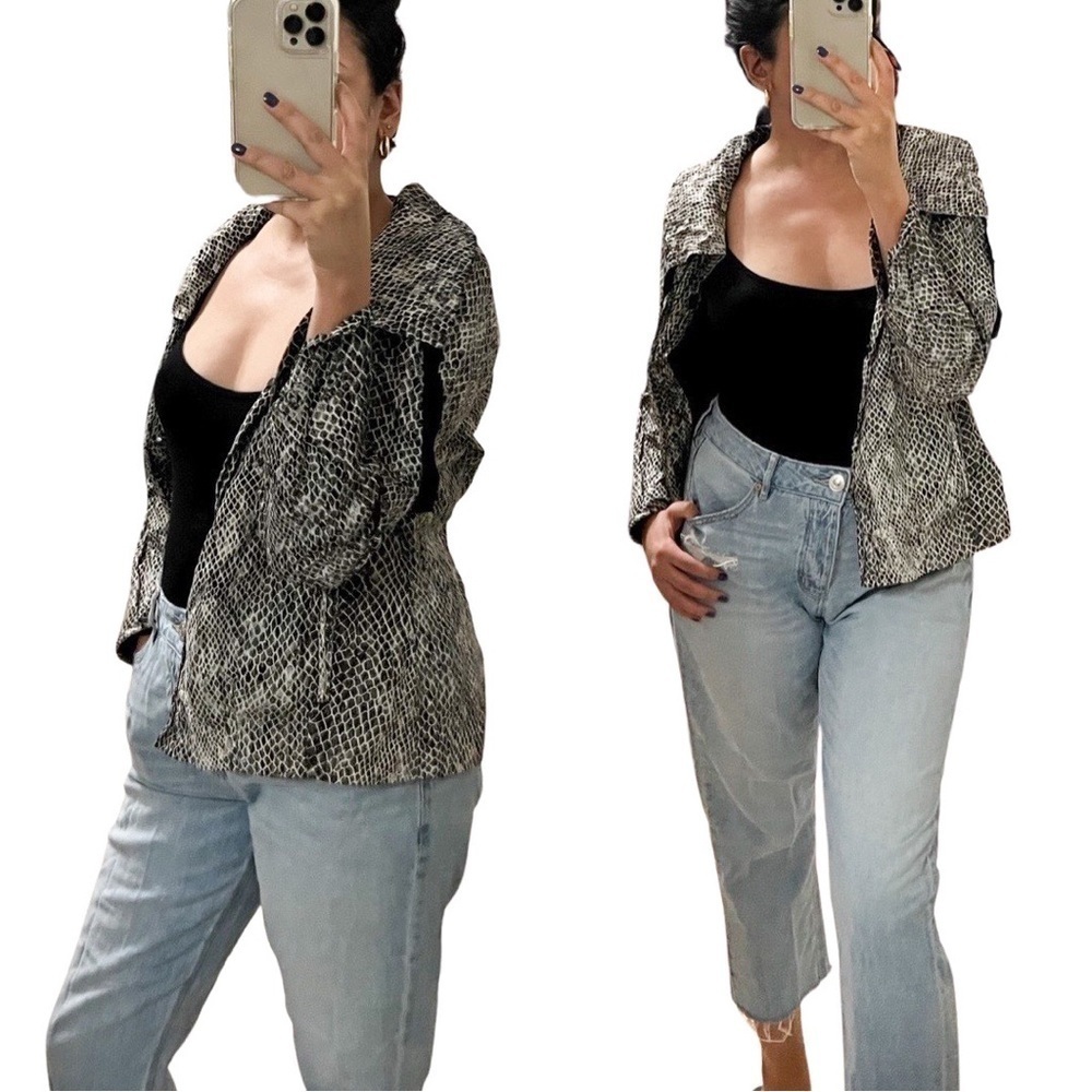 CHICO'S Nylon Oversized Snake Print Windbreaker Hoodie Jacket Sz 4